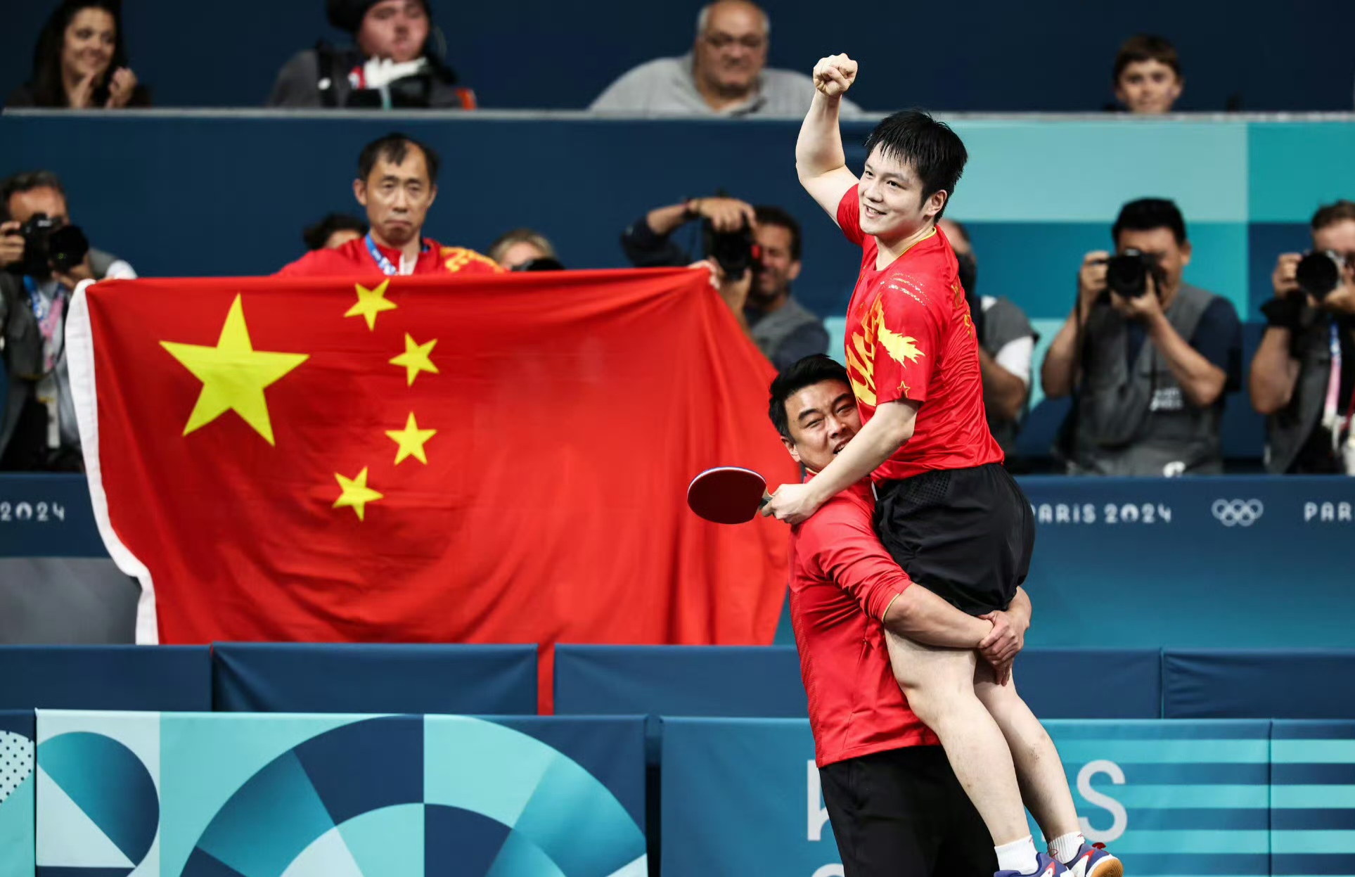 波兰队轻取中国队,樊振东带队取胜 波兰队轻取中国队,樊振东带队取胜