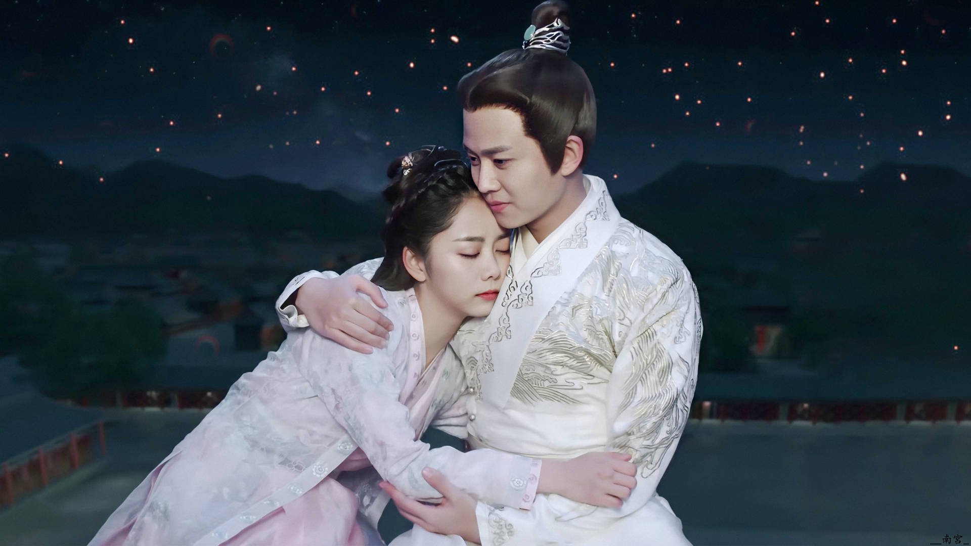 当沙漠雄狮遇见樱花武士，一场迪马利亚点燃的足球狂想曲